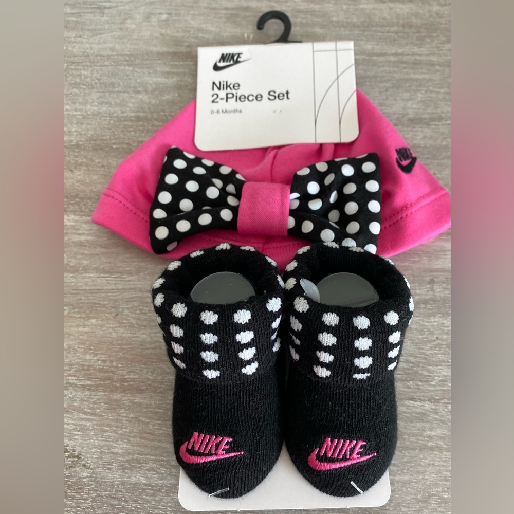 Nike Swoosh Black White Polkadot Hot Pink Baby Booties Socks and Bow Sports Set
